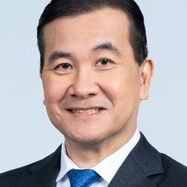 Prof Pek Wee Yang Headshot (002)
